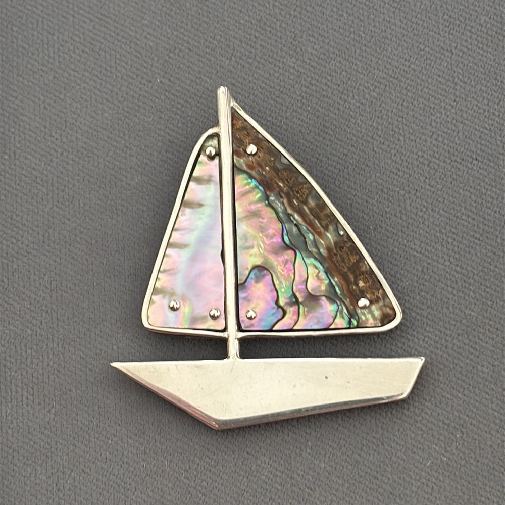 Sterling Silver Abalone Sailboat Pendant - Picture 3 of 3
